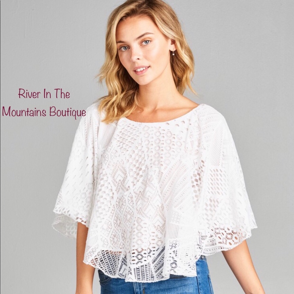 🥳HP🥳NWT!Beautiful 3/4 Sleeve Crochet Top! Size“Medium” - Picture 2 of 4